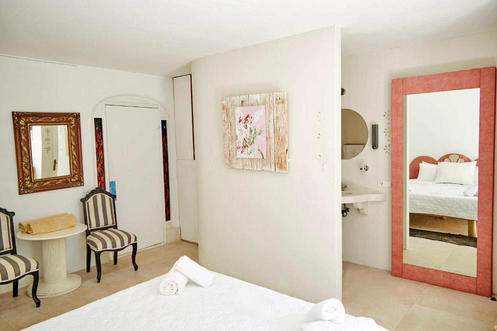 Can Iara Sant Miquel De Balansat Exterior photo